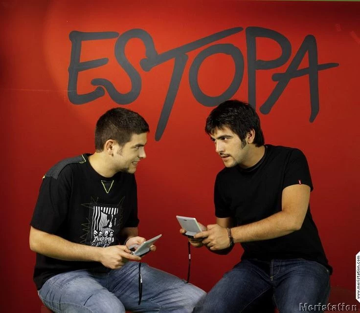 David, Muñoz and his brother José (Estopa) thumbnail