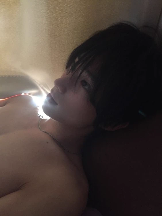 Lee Johyun thumbnail