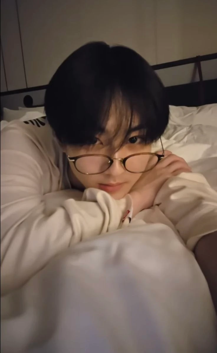 YANG JUNGWON thumbnail
