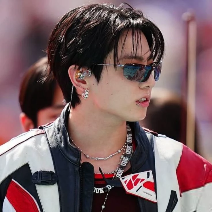 Jeon Jungkook. thumbnail