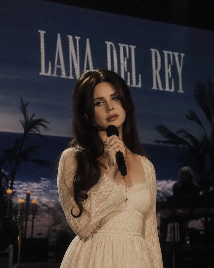 lana del rey thumbnail
