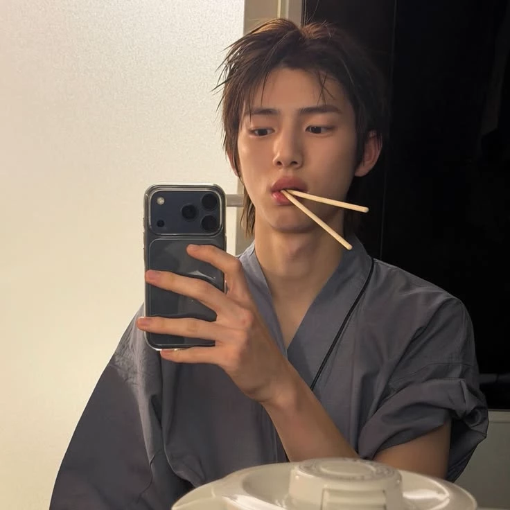 juhoon thumbnail
