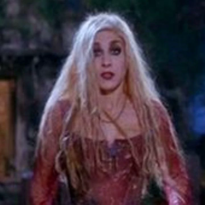 Sarah Sanderson thumbnail