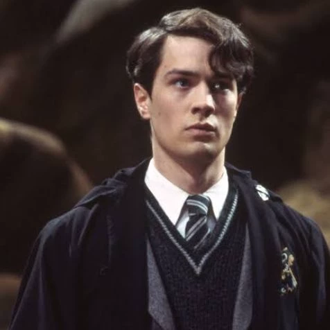 Tom Marvolo Riddle thumbnail