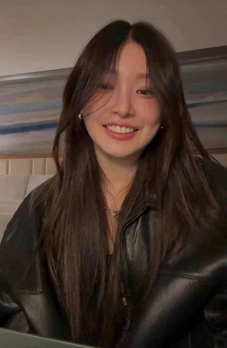 Jeung Yoonchae thumbnail