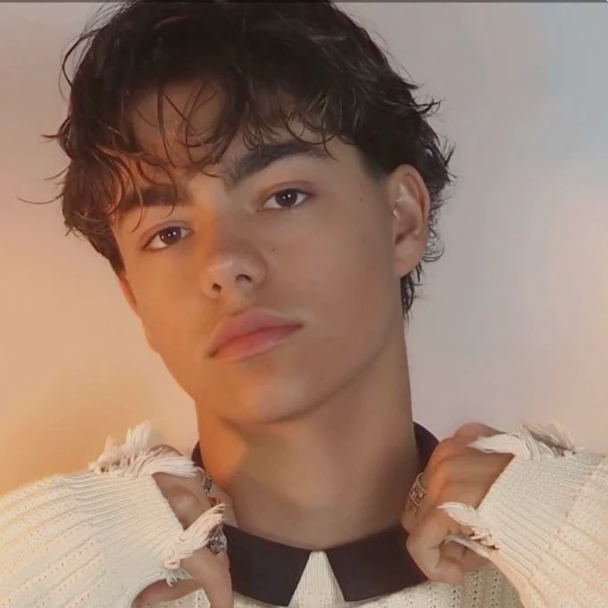 Dylan thumbnail