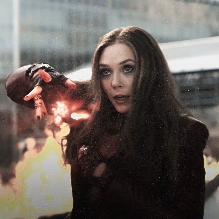 Wanda Maximoff thumbnail