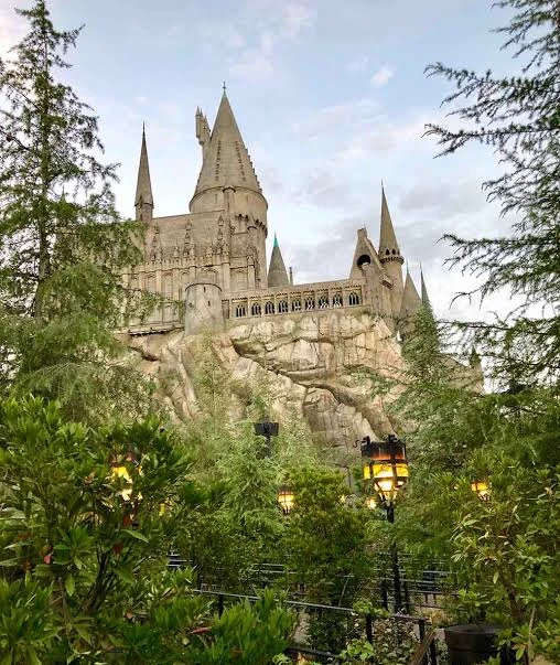Hogwarts thumbnail