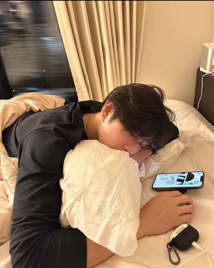 Han Jisung thumbnail