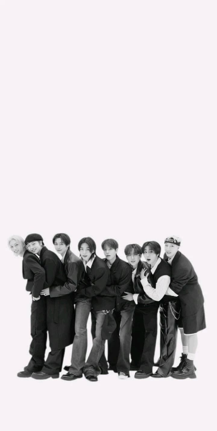 stray kids thumbnail