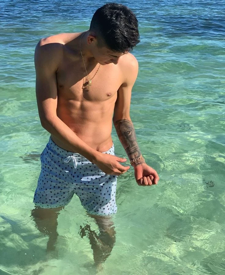 Edson Álvarez thumbnail