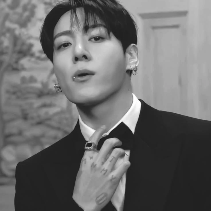 Jeon Jungkook thumbnail