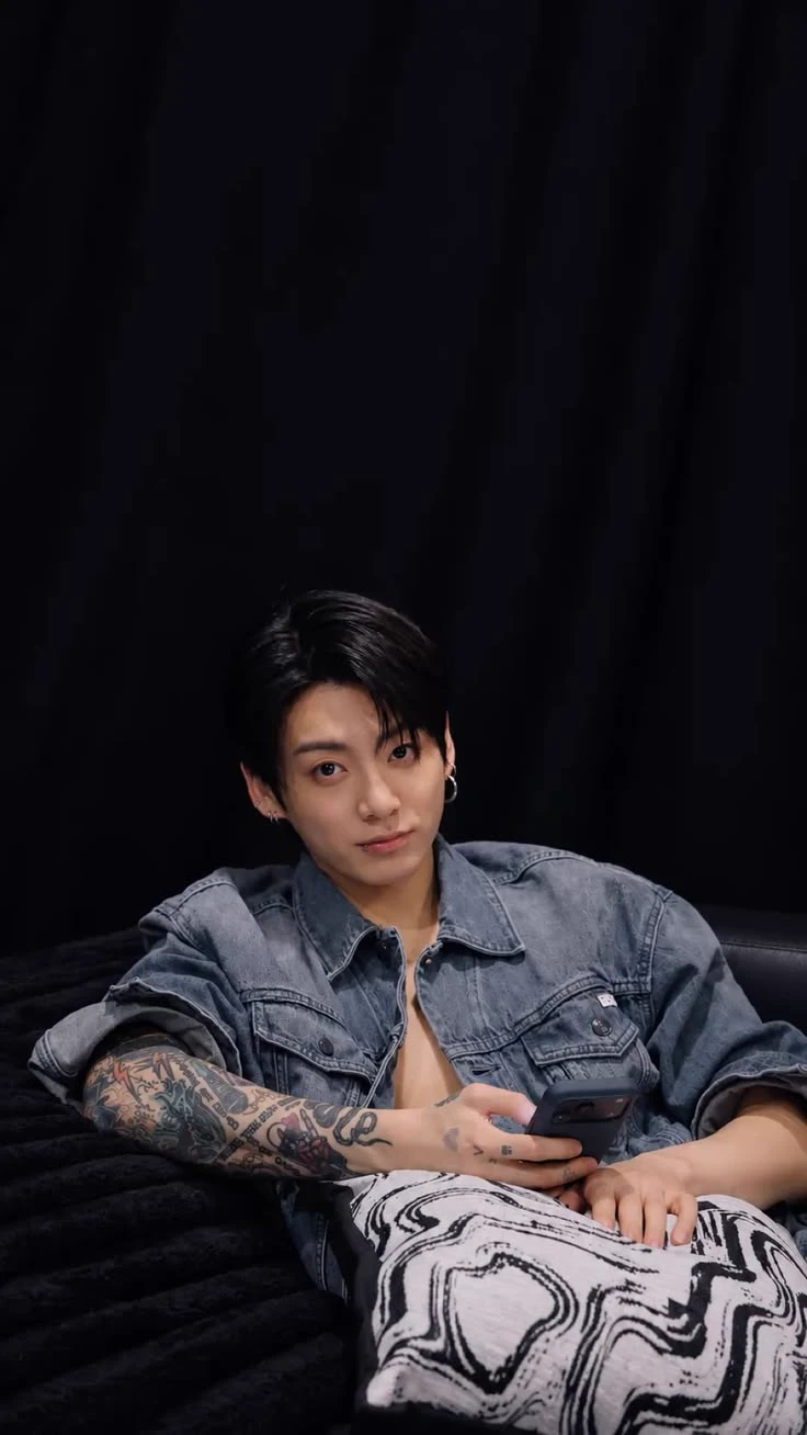 Jeon Jungkook thumbnail