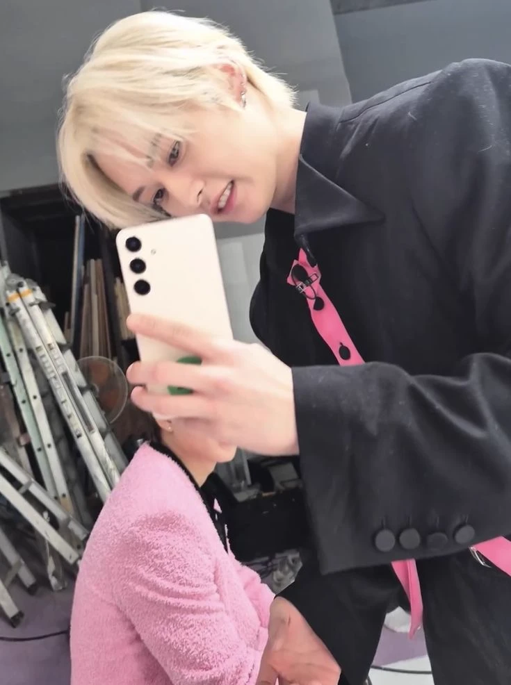 Your Mysterious Someone. - Minsung thumbnail