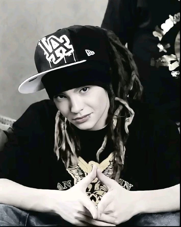 Tom Kaulitz 💫 thumbnail