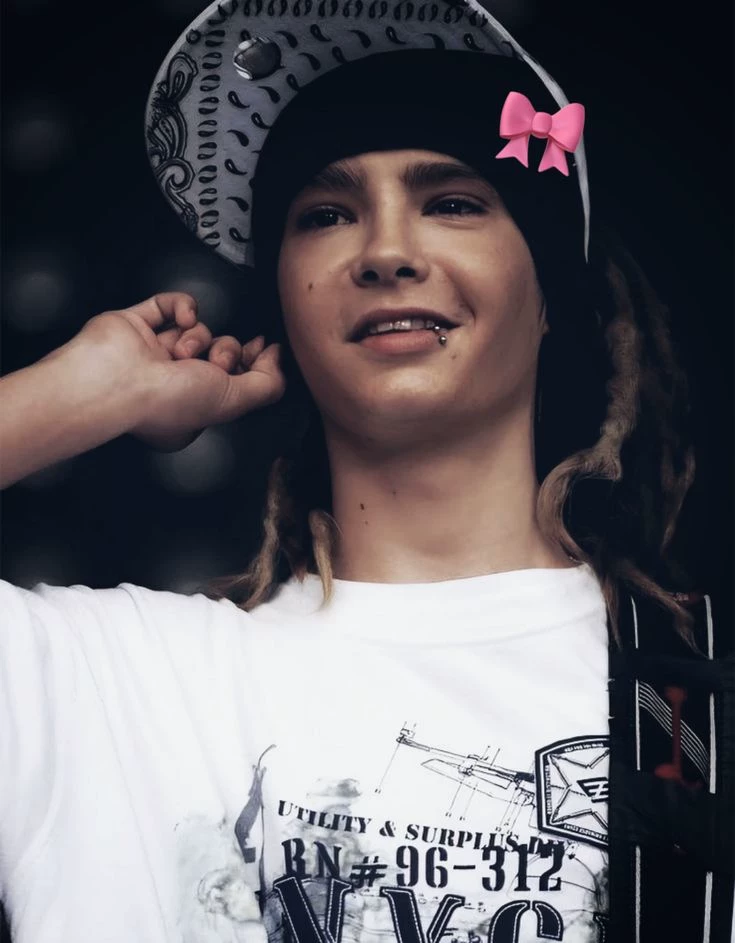 Tom Kaulitz 💫 thumbnail
