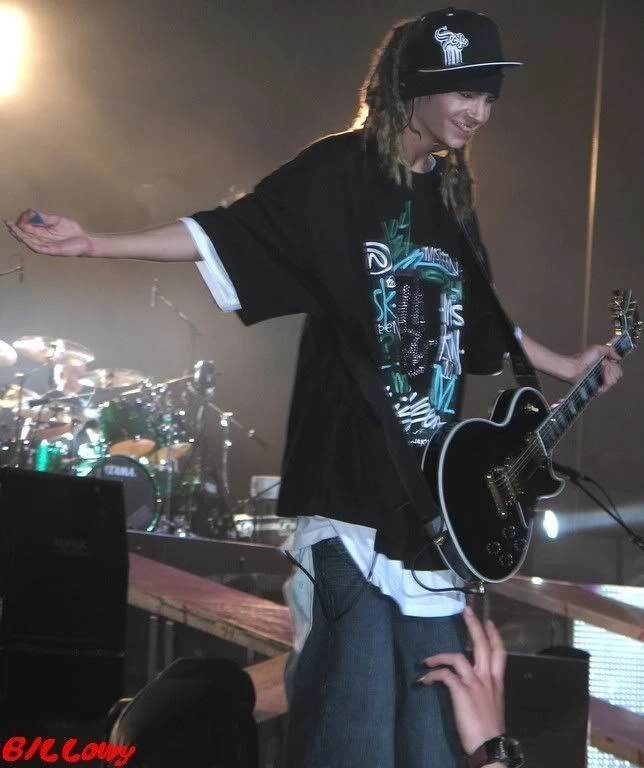 Tom Kaulitz ✨🫦 thumbnail