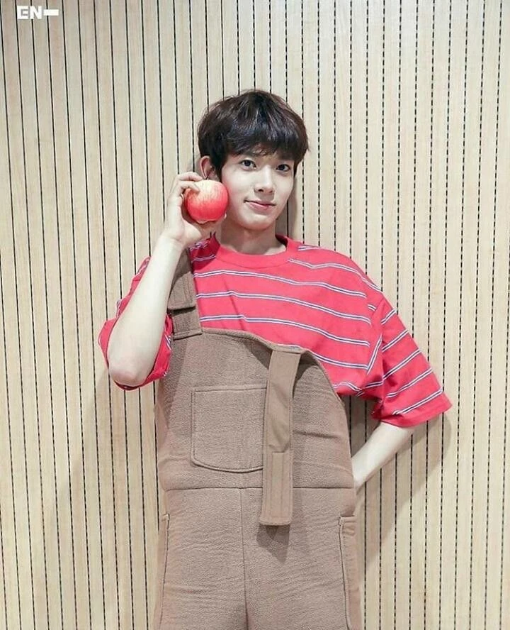 baby heeseung <3 thumbnail