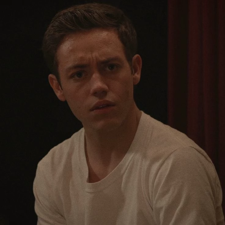 Carl Gallagher thumbnail