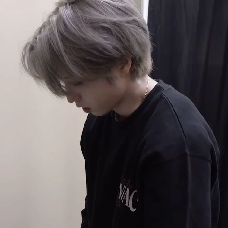 Han Jisung thumbnail