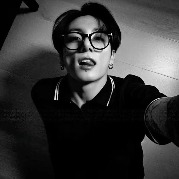Jungkook 🍒 thumbnail