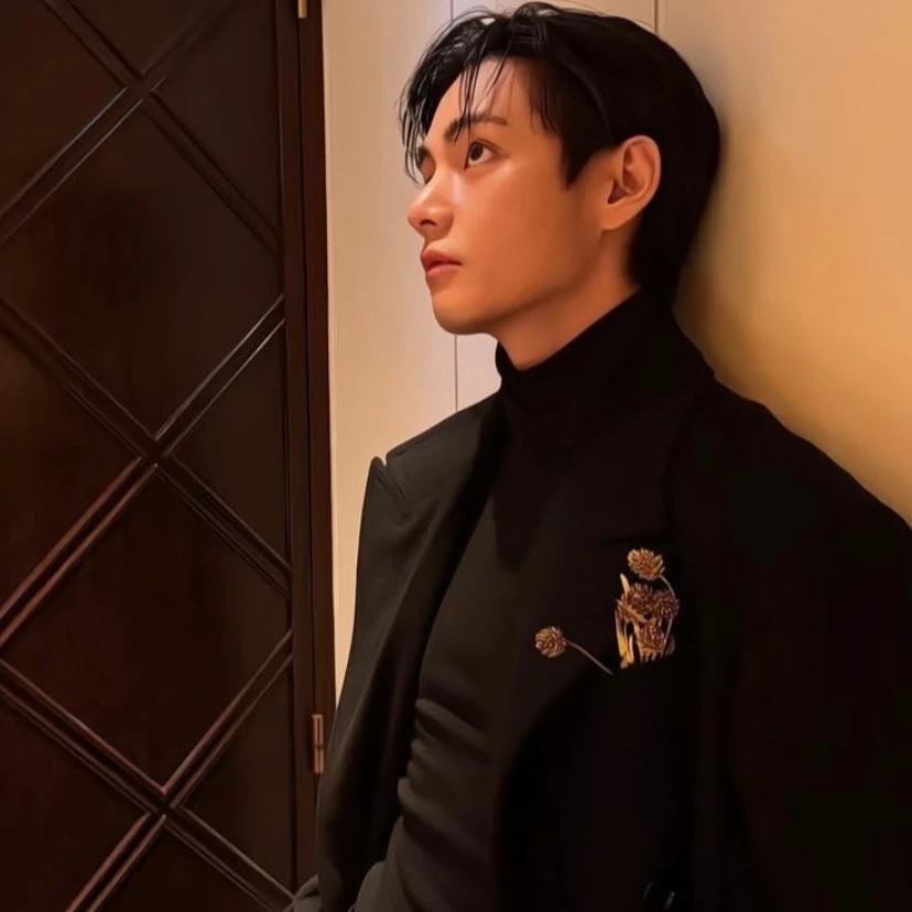 You attracted Taehyung from BTS thumbnail