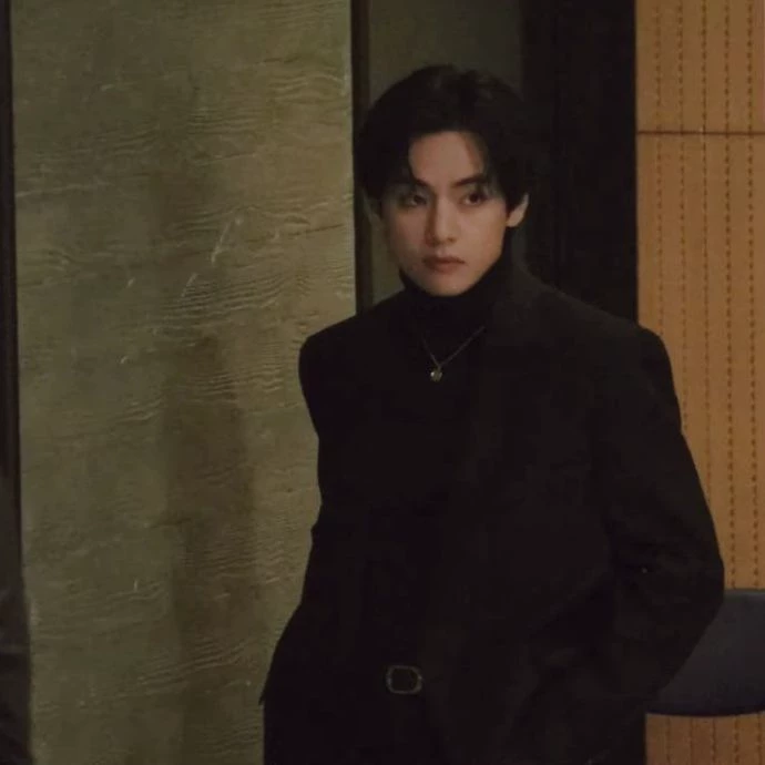 The Mafia's Childhood Friend. thumbnail