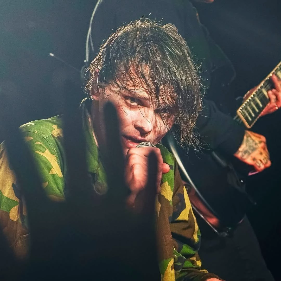 Gerard Way  thumbnail