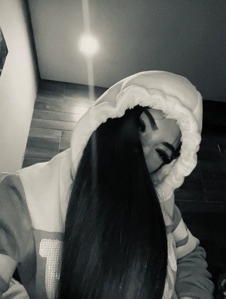 Julia thumbnail