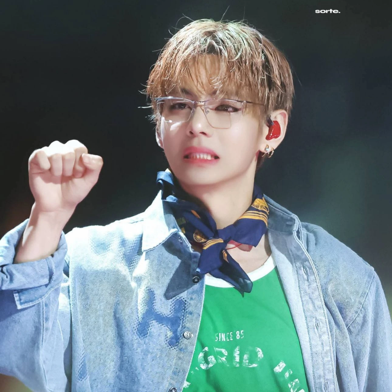 Kim Taehyung thumbnail