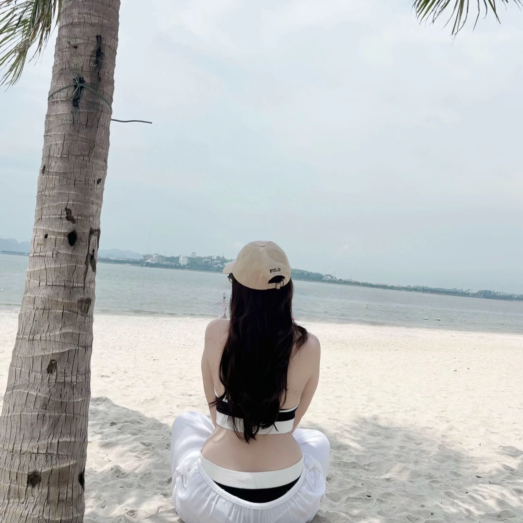 Lan Anh thumbnail