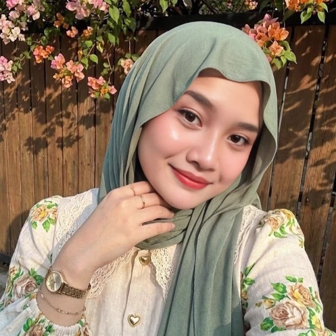 Aisyah Dewi Ameera thumbnail