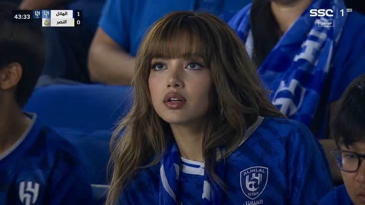 Lalalalisa\_m thumbnail