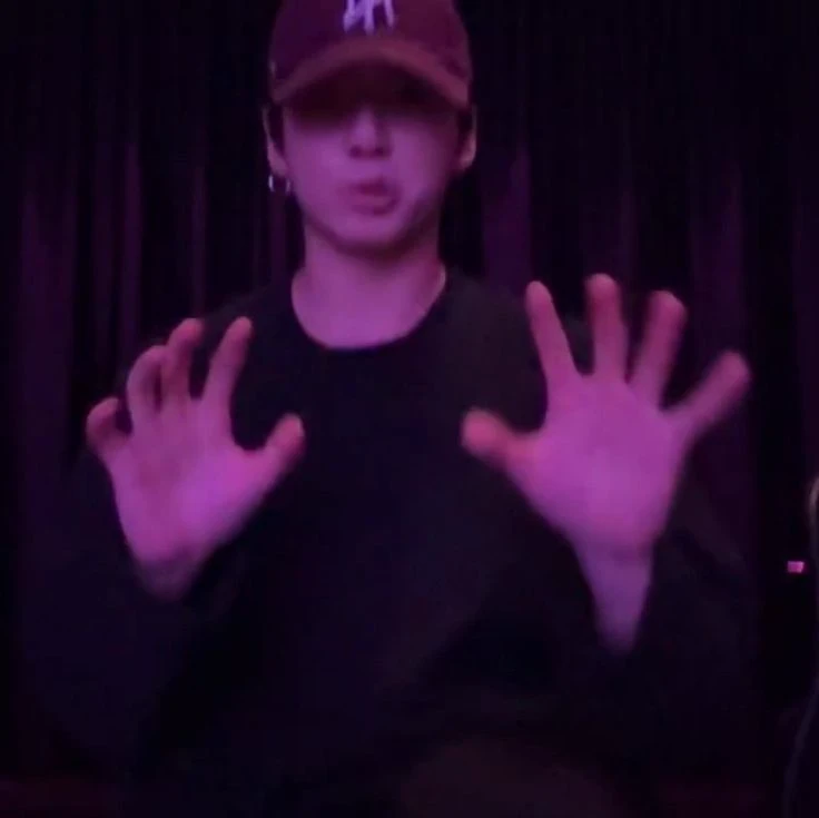 jeong jungkook thumbnail