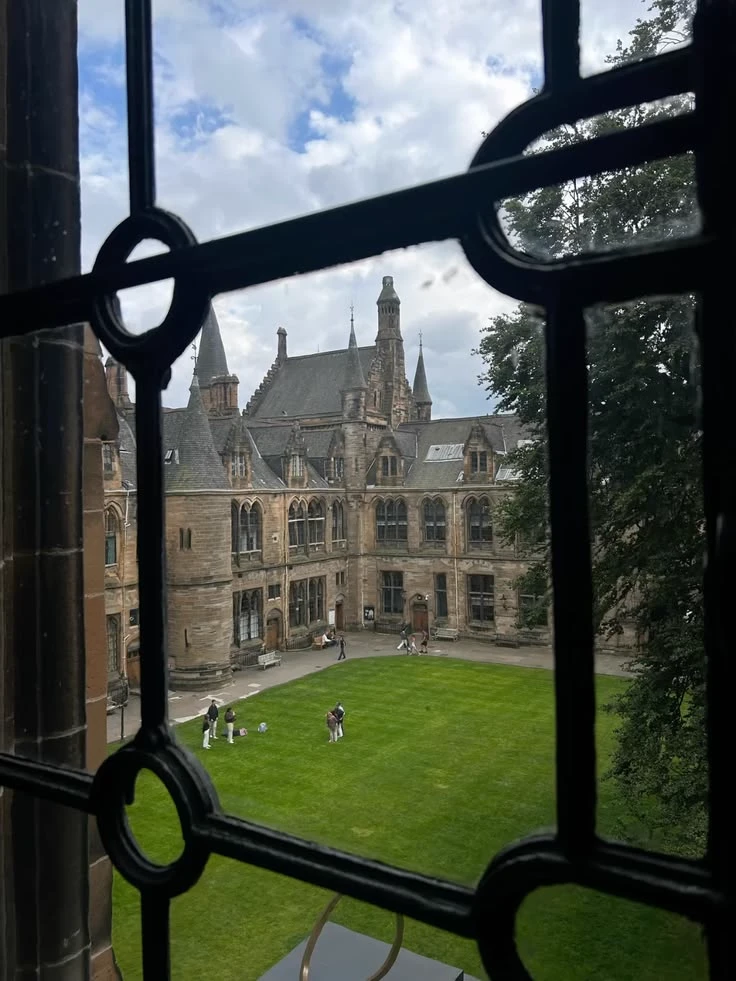University thumbnail