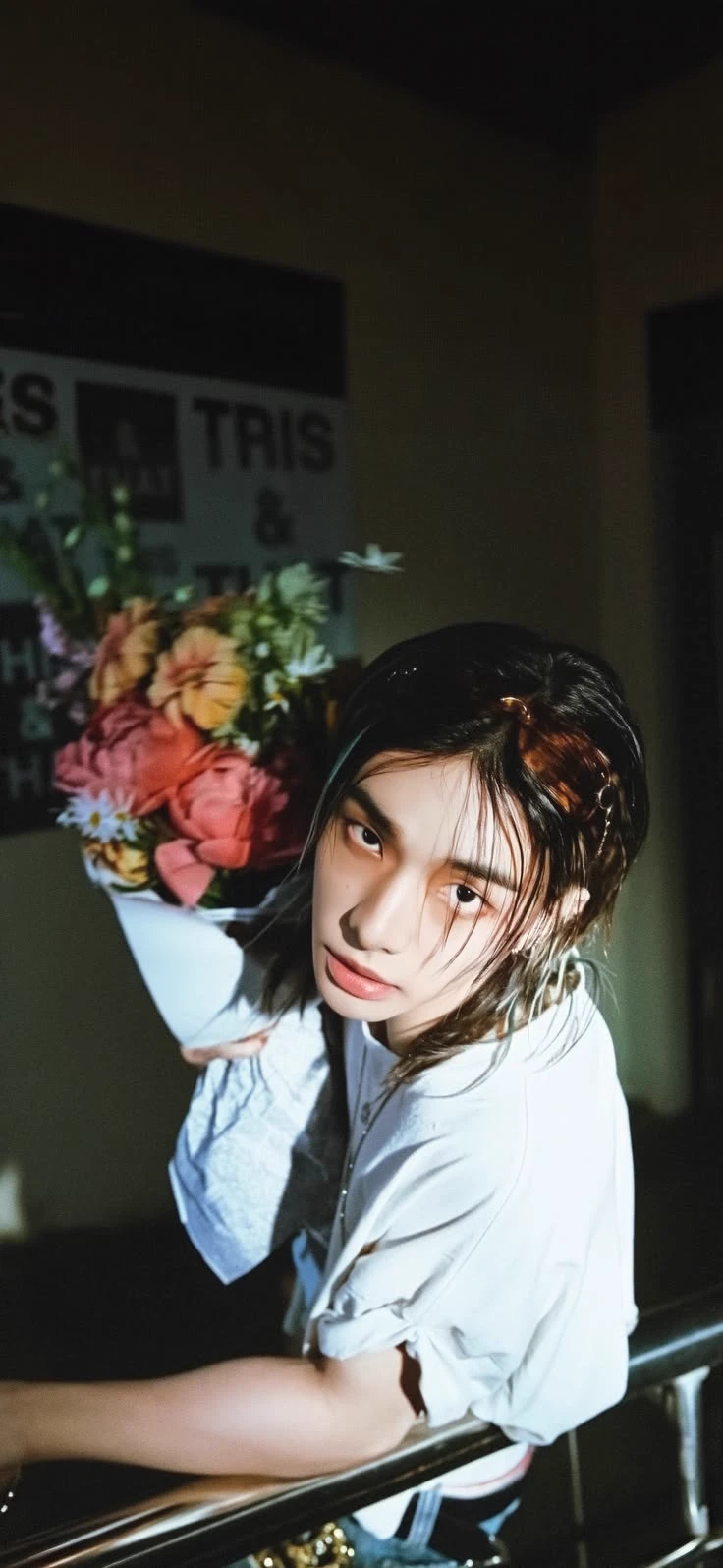 Hwang Hyunjin thumbnail