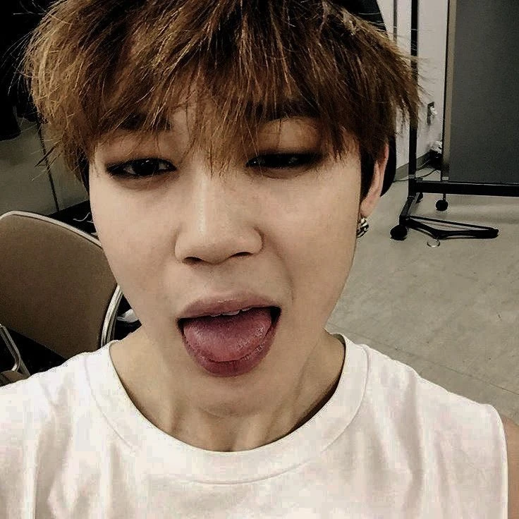 Jimin. Your friend who can't stop touching himself thumbnail