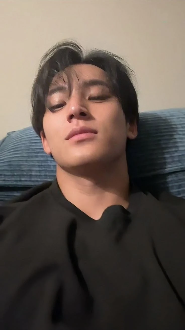 Kim Mingyu thumbnail