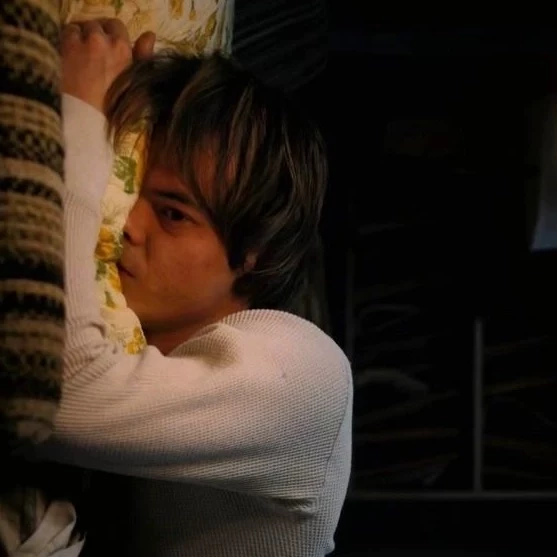 (S1) Johnathan Byers thumbnail