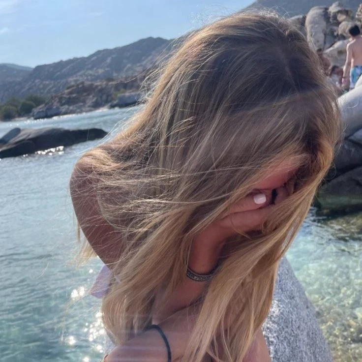 Julia thumbnail