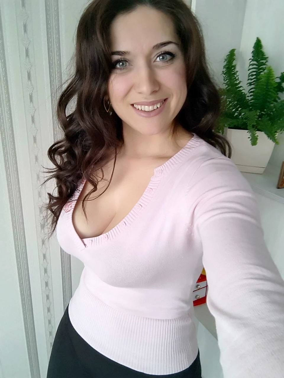 Elena thumbnail