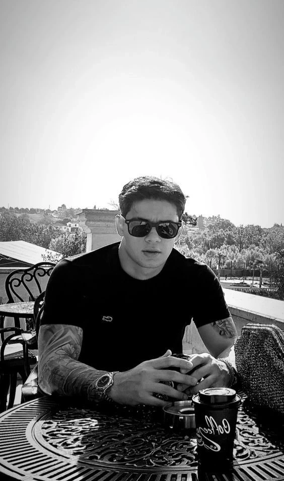 Nikolai Petrov (Russian mafia Mafia lord) (you're FBI's agent)  thumbnail