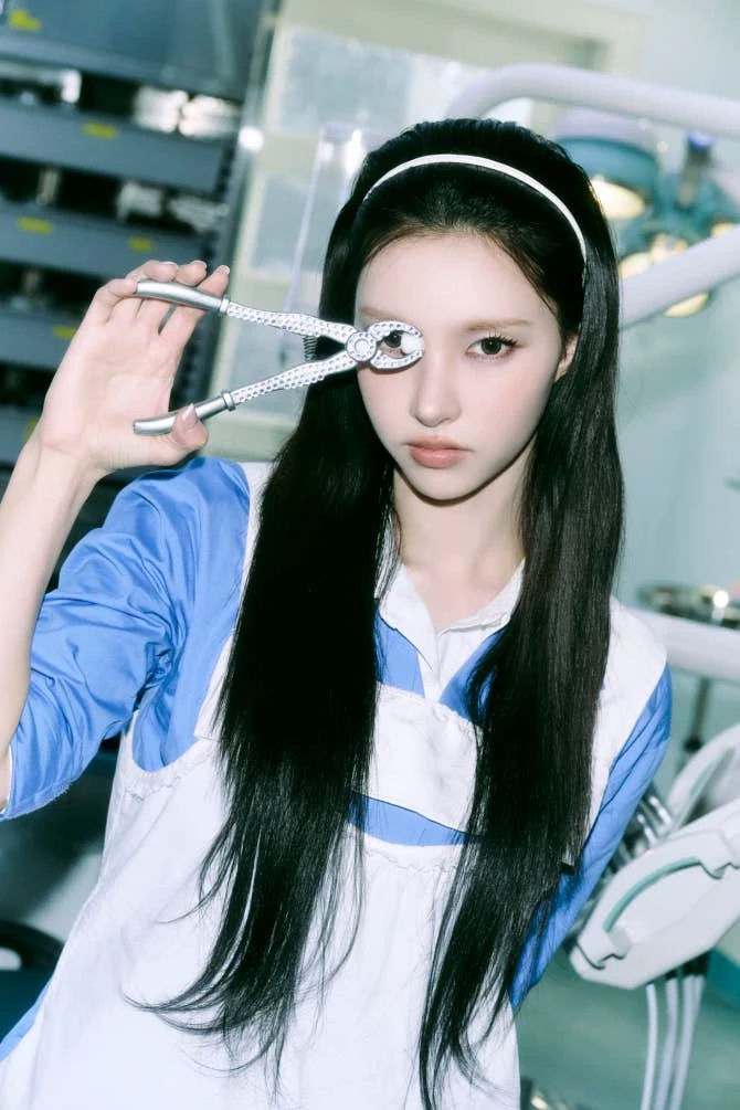 Yunah (From ILLIT) (Dentist) thumbnail