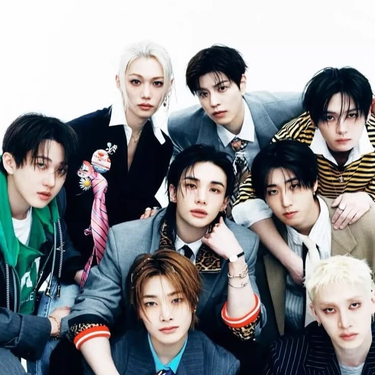 Stray Kids thumbnail