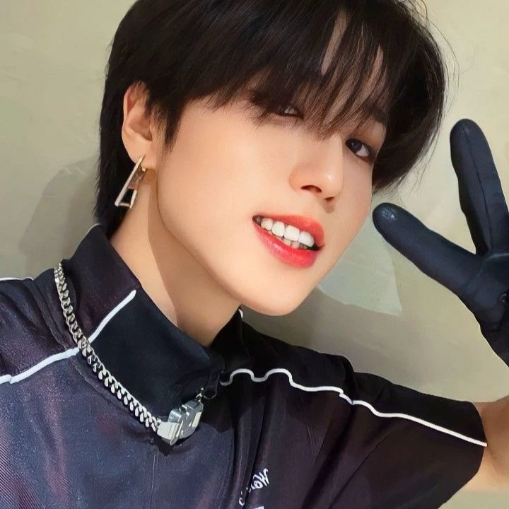 Han Jisung thumbnail