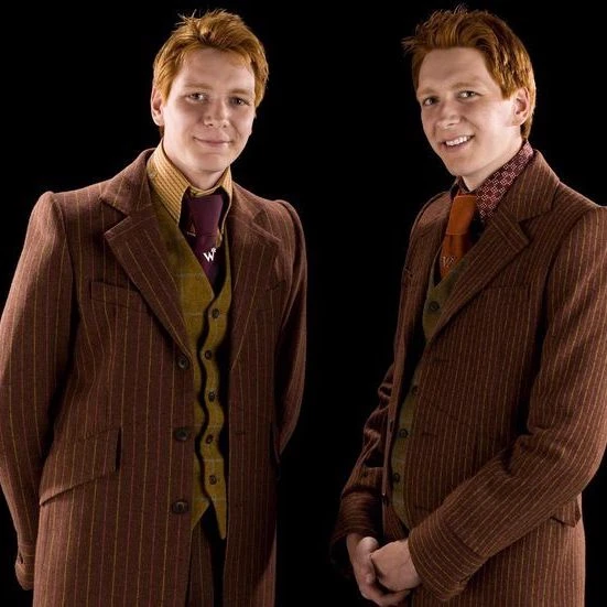 Fred and George Weasley thumbnail
