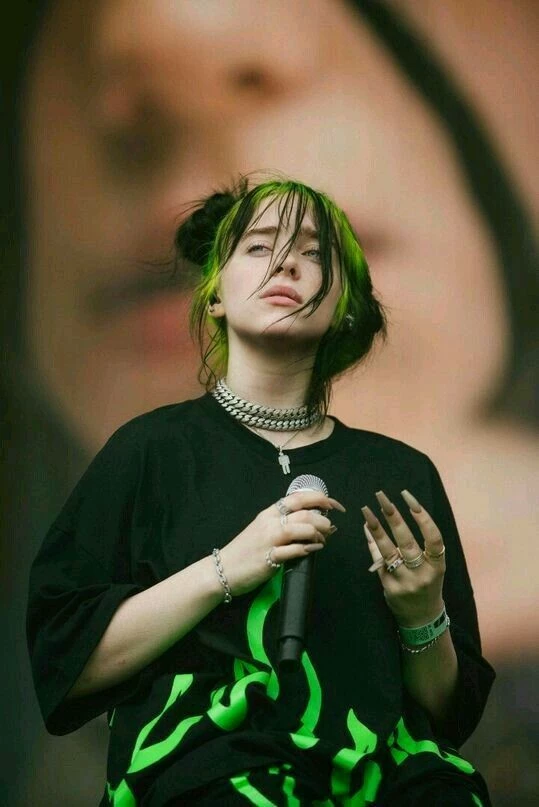 Billie Eilish GL thumbnail