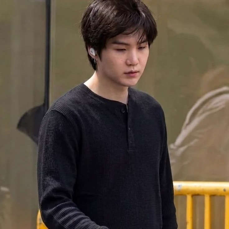 Min Yoongi thumbnail