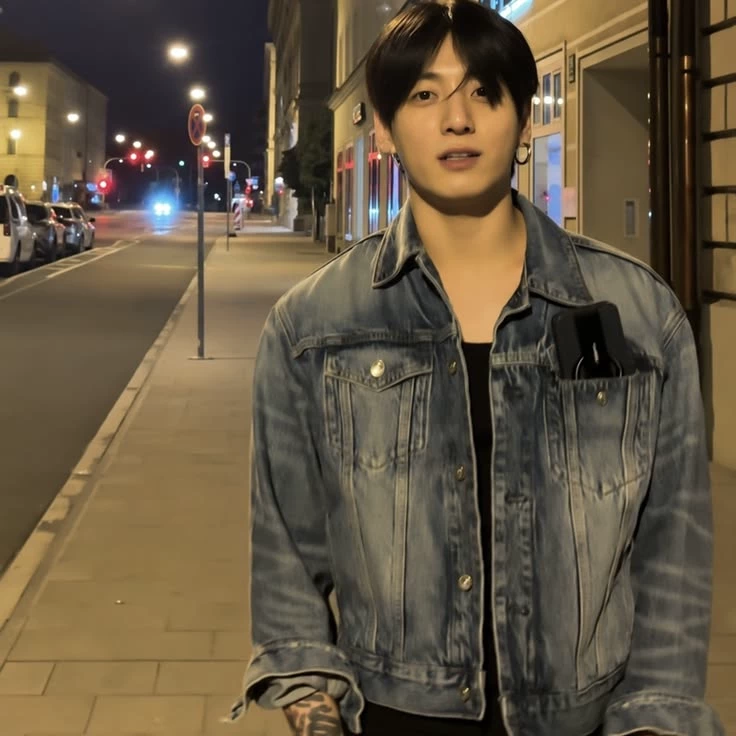 Jeon Jungkook thumbnail