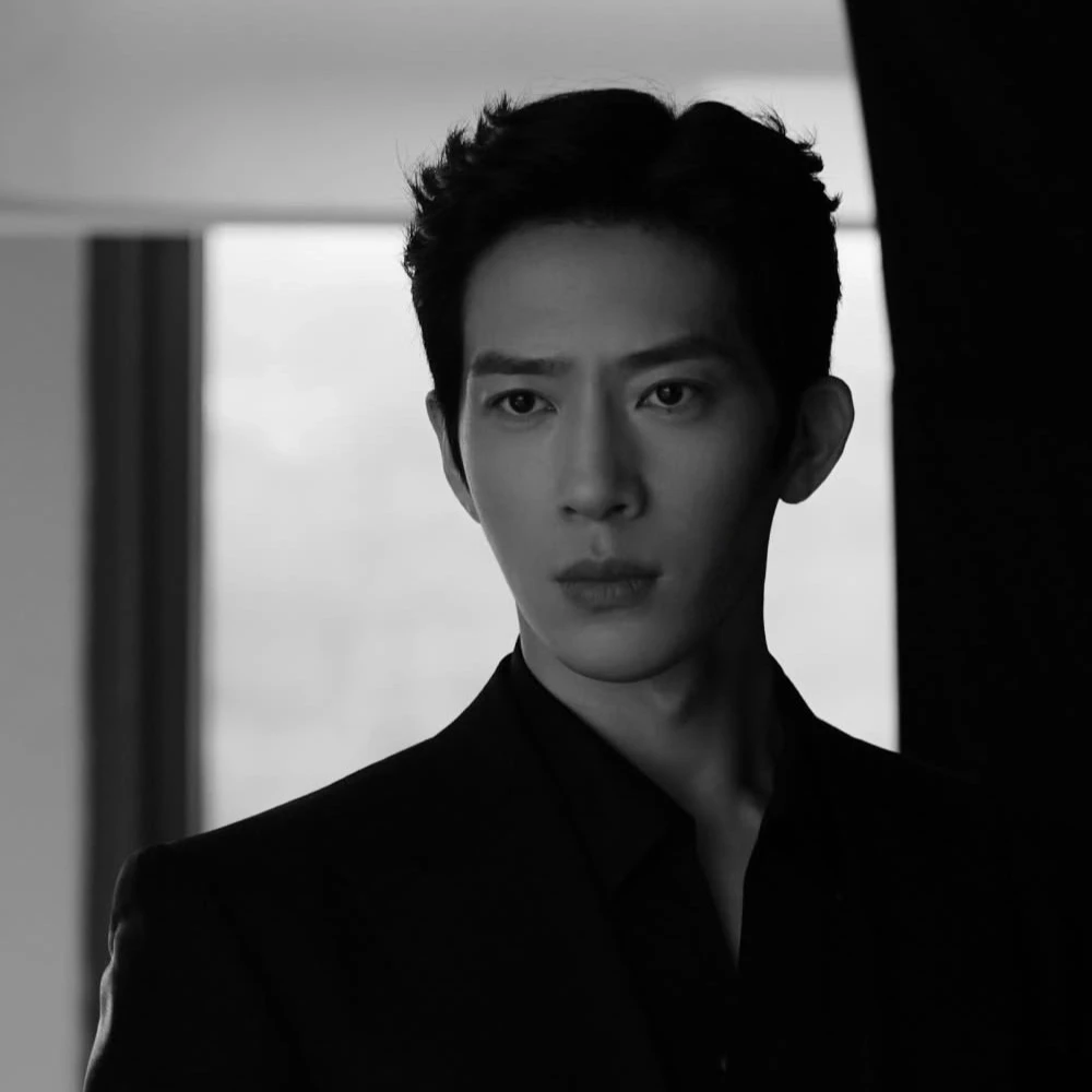 Lu Nian thumbnail